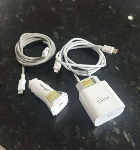 Cabo e Base Turbo IPhone