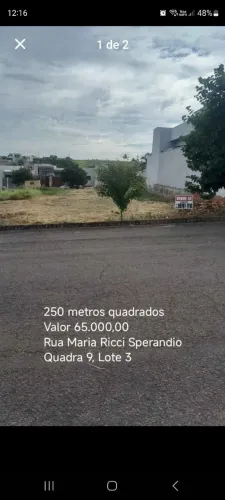Vende-se 2 terrenos (250 mts e 295 mts)