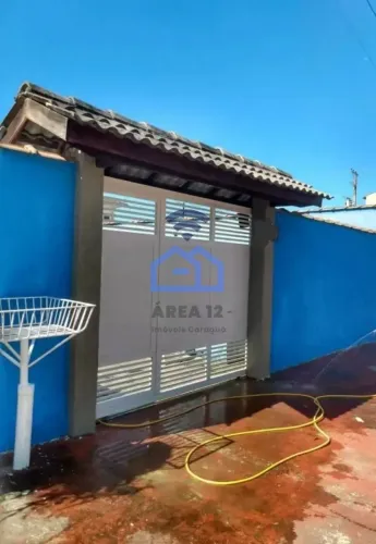 Oportunidade de Casa com piscina à venda no bairro do Massaguaçu em Caraguatatuba, SP