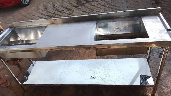 Mesa e pia 