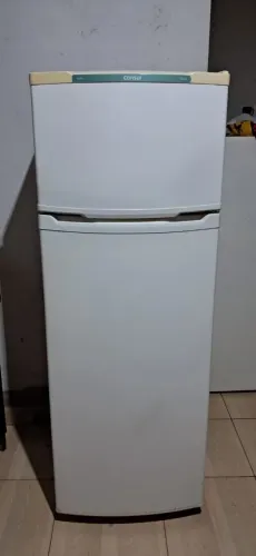 Vendo geladeira