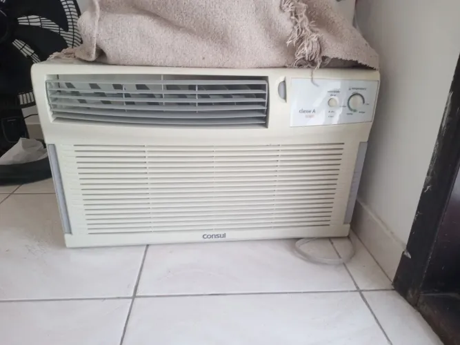 AR-CONDICIONADO CONSUL 12.000 BTUs - CLASSE A