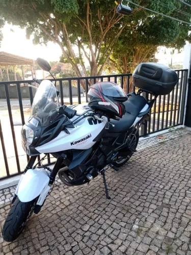 Kawasaki 650, Branca 