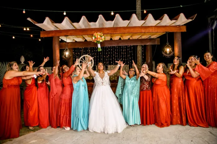 Vestido longo de festas (casamento, noivado, debutante e etc.)