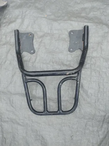 Suporte para baú factor 125 ano 2015