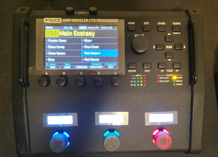 Pedaleira FRACTAL FM3