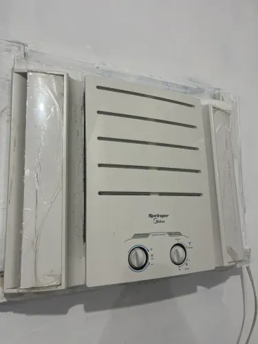 Ar condicionado e ventilador
