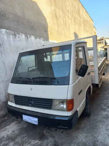 Caminhãozinho Mercedes benz ótimo 95 $19.800