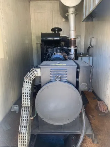 VENDO GRUPO GERADOR DE ENERGIA DE 300 KVA