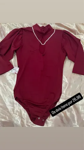 Vestidos e blusas 