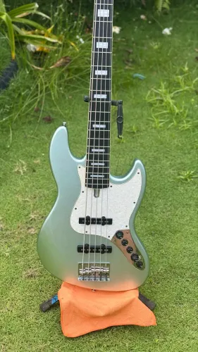 Sire V7 2Ger - Contra baixo 