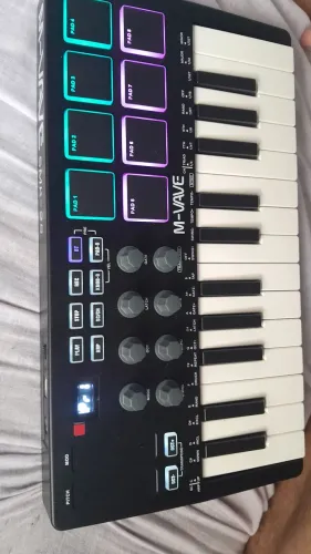 Teclado controlador MIDI smk 25 ( pra sair hoje)