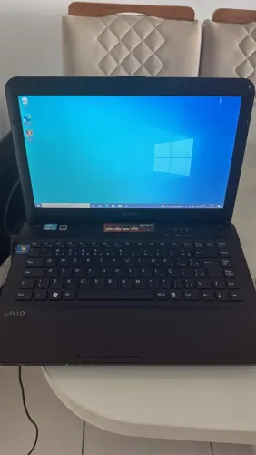 Notebook Sony Vaio Core i3 - 6GB RAM - bateria durando muito