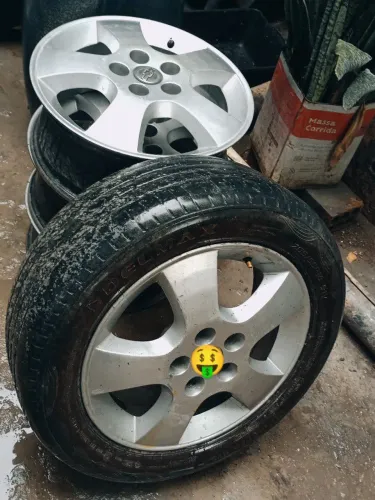 ARO 16 bom estado