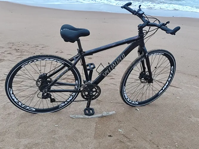 Bicicleta Aro 29 quadro 19 peças novas