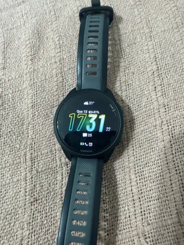 Garmin 165 music