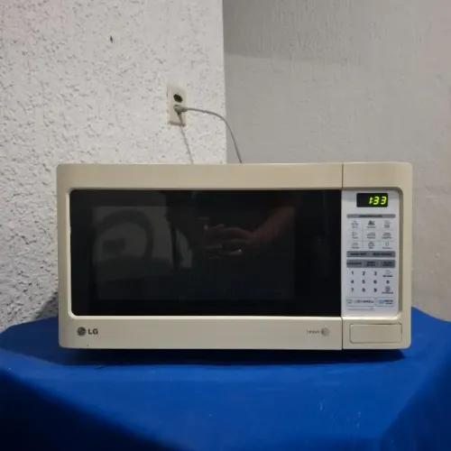 Micro-Ondas LG Novíssimo