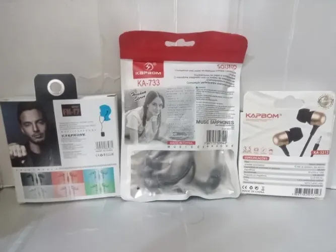 Kit 3 Fônes de Ouvido Simples Novo pra Celular, Rádio, PC