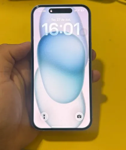 iPhone 15 256GB