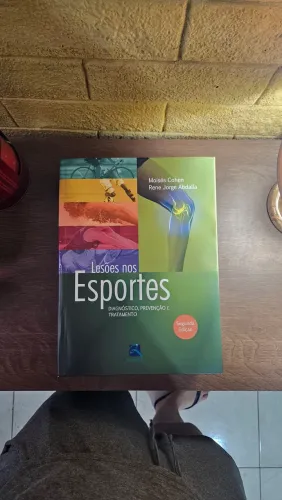 Livro Lesões Nos Esportes Segunda edição - Moisés Coeh e Rene Jorge Abdalla