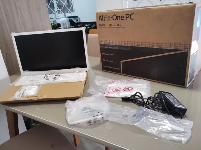 Pc all in one LG branco 