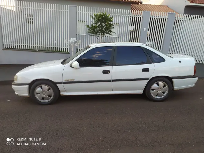 Chevrolet Vectra GSI 2.0 16V (modelo Antigo) 1995