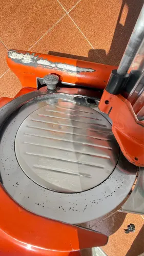 Máquina de cortar frios Vicris