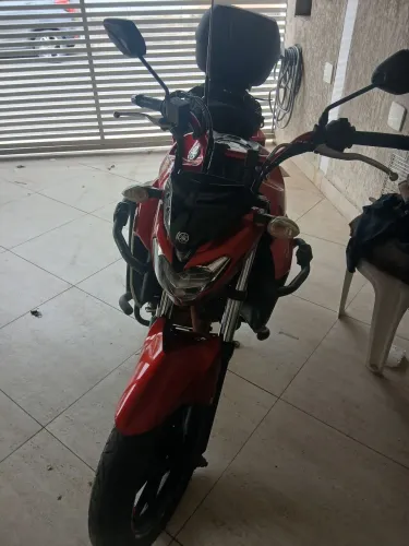 Fazer 250