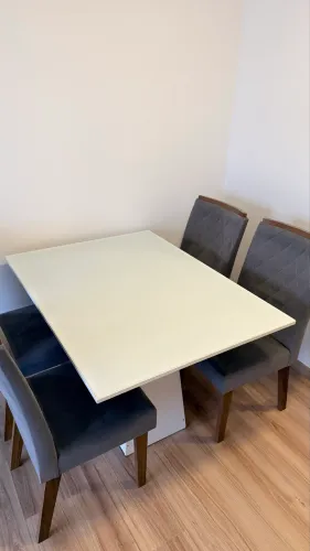 Mesa de vidro branca 4 cadeiras 