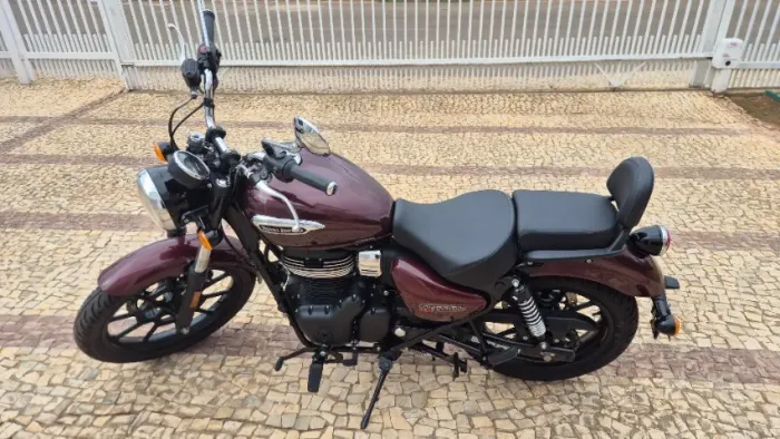 Royal Enfield Meteor 350 Red Stellar 2023 2.100km