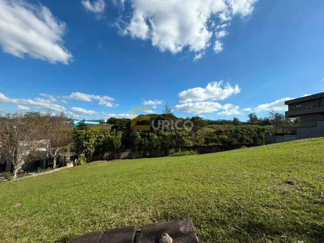 Terreno em Condomínio à venda no Condomínio Villa Lombarda em Valinhos/SP