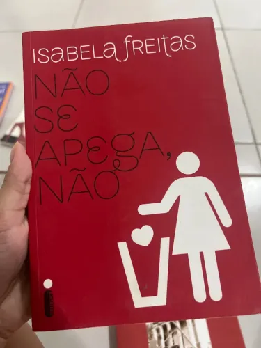 Livro Não se apega, não
