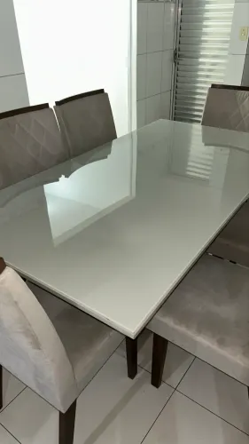 MESA DE JANTAR C/ 6 CADEIRAS