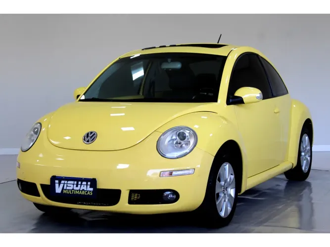 Volkswagen New Beetle 2.0 MI Mec./aut. 2010