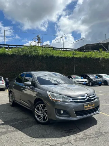 Citroen C4 Lounge Exclusive 1.6 Turbo Flex Aut. 2015