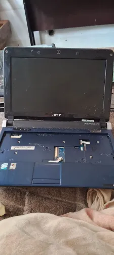 Netbook Acer ASPIRE ONE (retirada de peças)