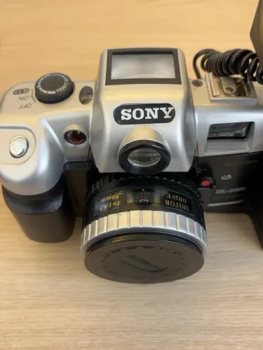 Câmera Analógica Sony DL-2000 Vintage + Flash - Para Coleção/Decoração