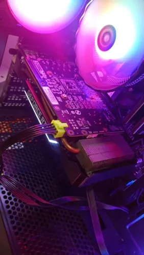 Placa de vídeo RTX 2060 super