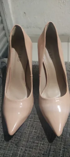 Sapato Scarpin 41 invernizado 