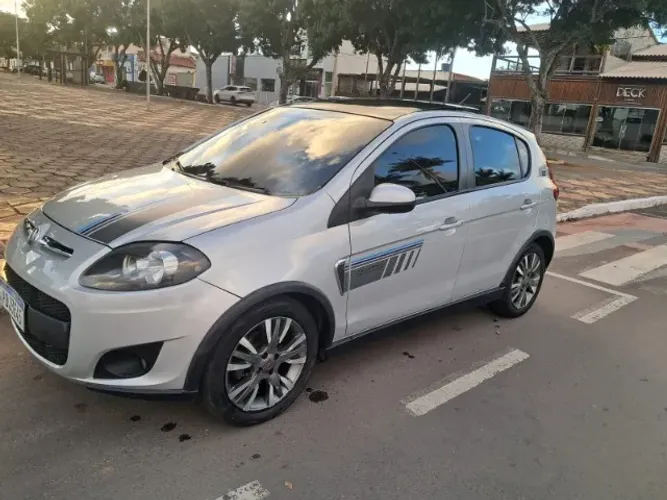 Fiat Palio Sporting 1.6 Flex 16V 5P 2016