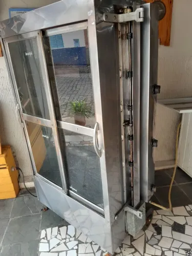 Máquina Assar Frango 6 espetos