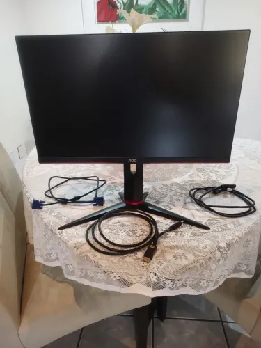 Monitor Gamer AOC 23"8 G2 144HZ Full HD G-sync (COM DEFEITO)