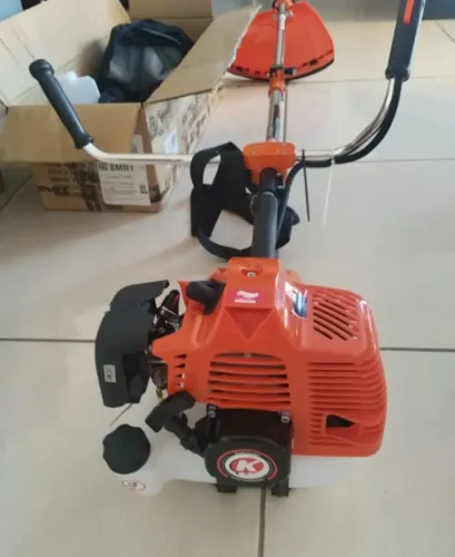 Roçadeira Nakasaki 2 tempos 75 cilindradas Profissional Gasolina