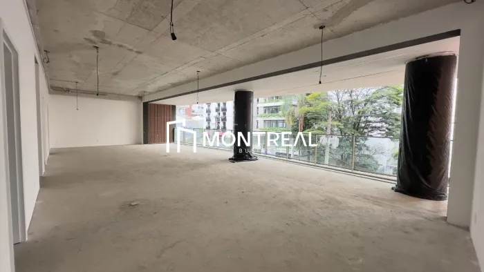 APARTAMENTO À VENDA EM CERQUEIRA CÉSAR, 4 SUÍTES, 4 VAGAS DE GARAGEM DETERMINADAS.