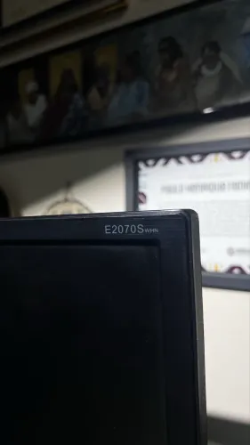 Monitor AOC 18.5
