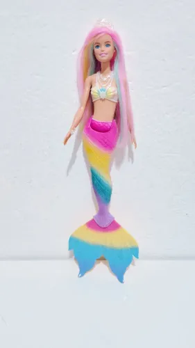 Boneca Barbie dreamtopia sereia Arc - iris