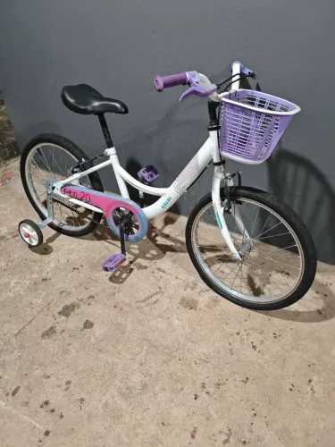 Bicicleta Menina Criança