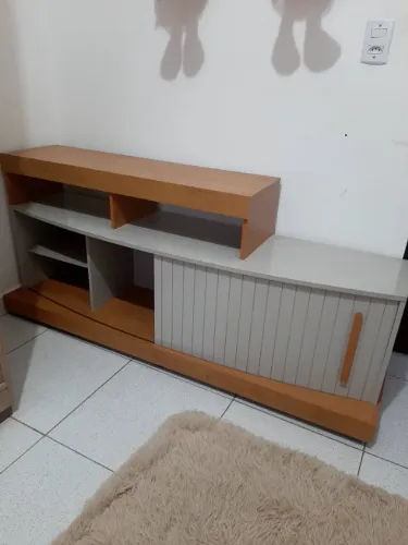 rack 700 reais em ótimo estado, bem conservado, não entrego. em vg