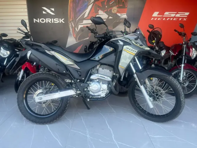 Honda xre 300 aventure abs