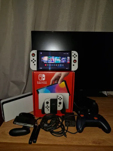 Nintendo switch oled 128gb + controle T4 nova lite gamesir